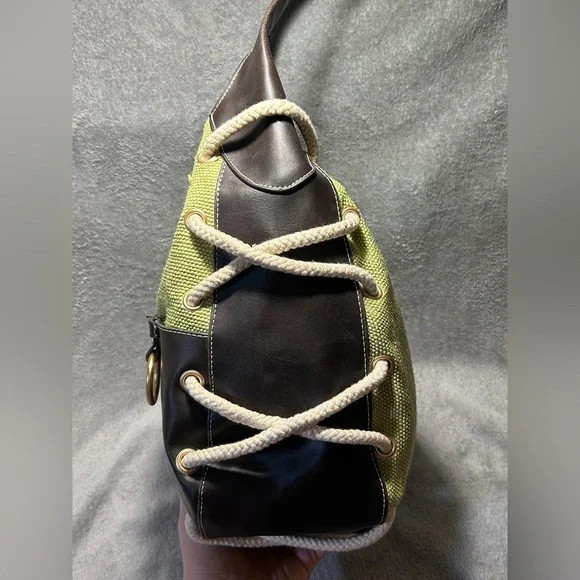 Sandra Robert’s Squared Hobo - Picture 6 of 9